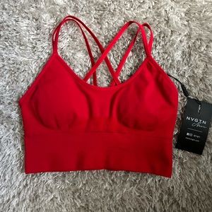 NVGTN flourish sports bra